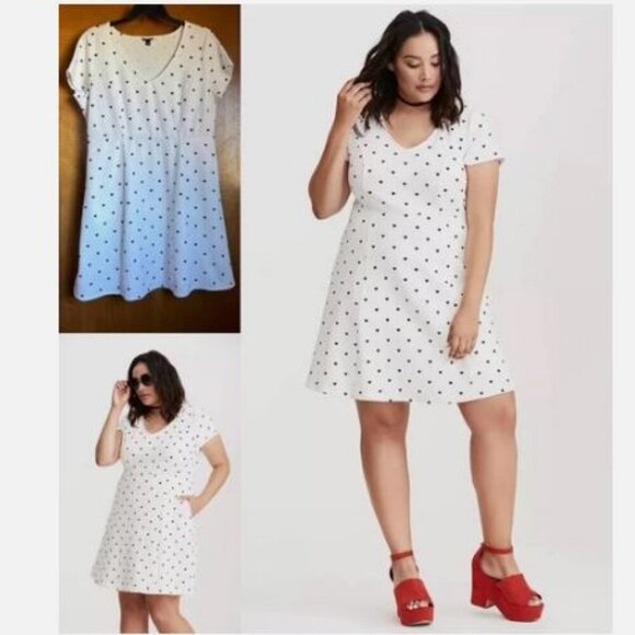 Retired! Retro Skater Textured White Dress with Black hearts - Picture 1 of 6